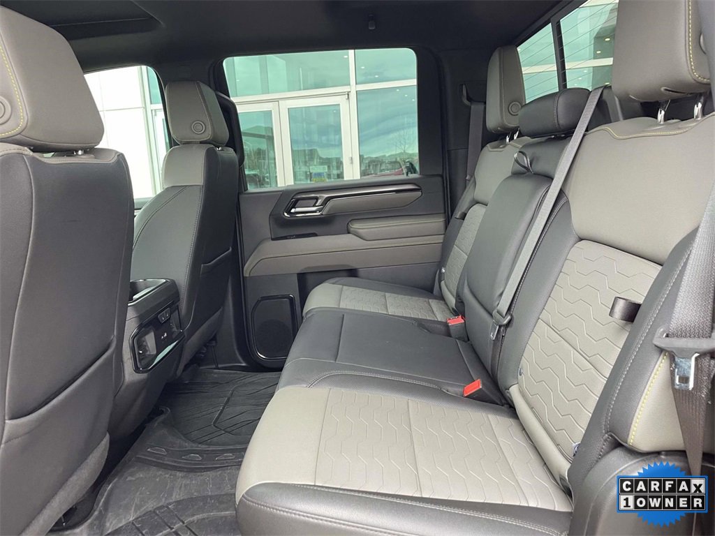 Used 2024 Chevrolet Silverado 2500 ZR2 image 10