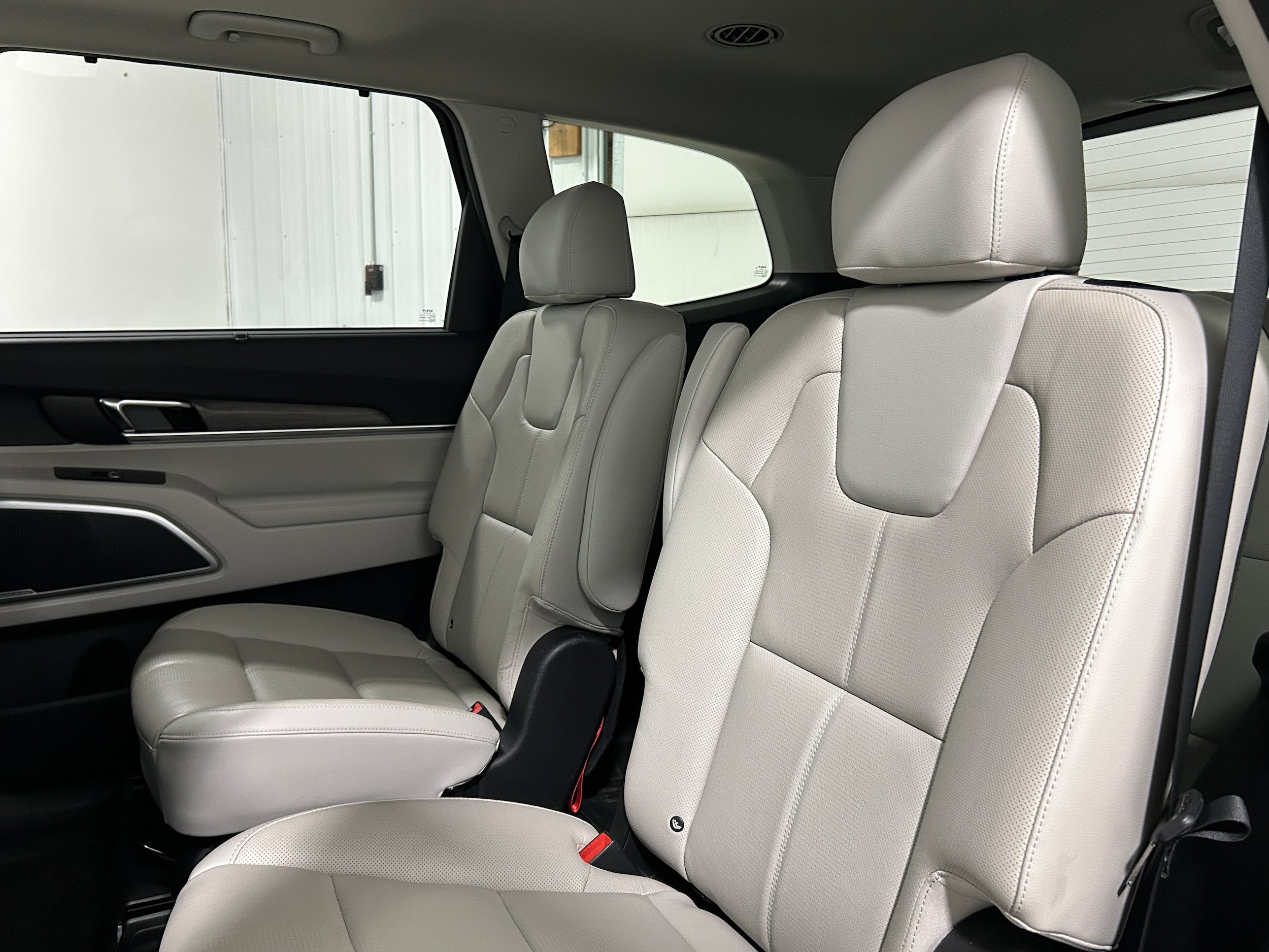 Used 2022 Kia Telluride EX w/ EX Premium Package AWD/4WD image 30