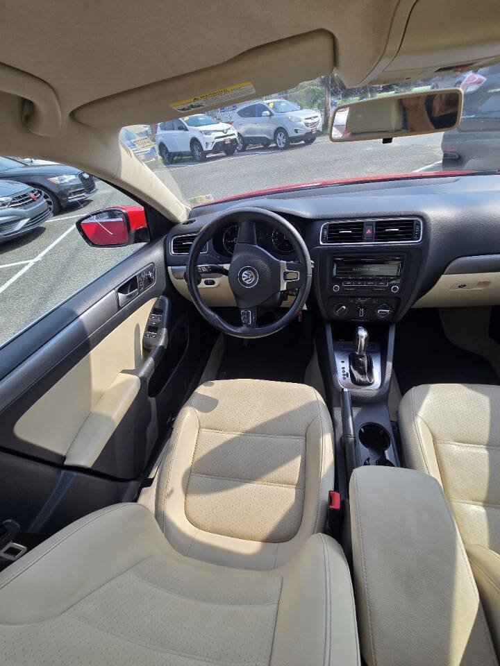 Used 2014 Volkswagen Jetta TDI FWD image 11
