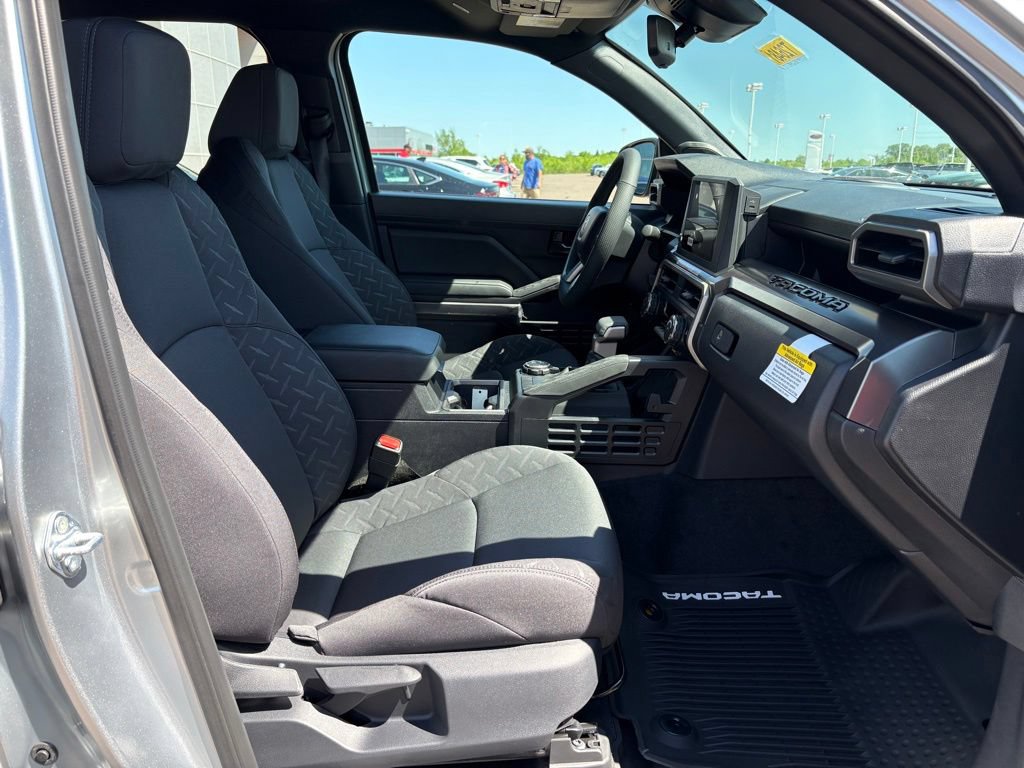 New 2026 Toyota Tacoma SR5 AWD/4WD image 10