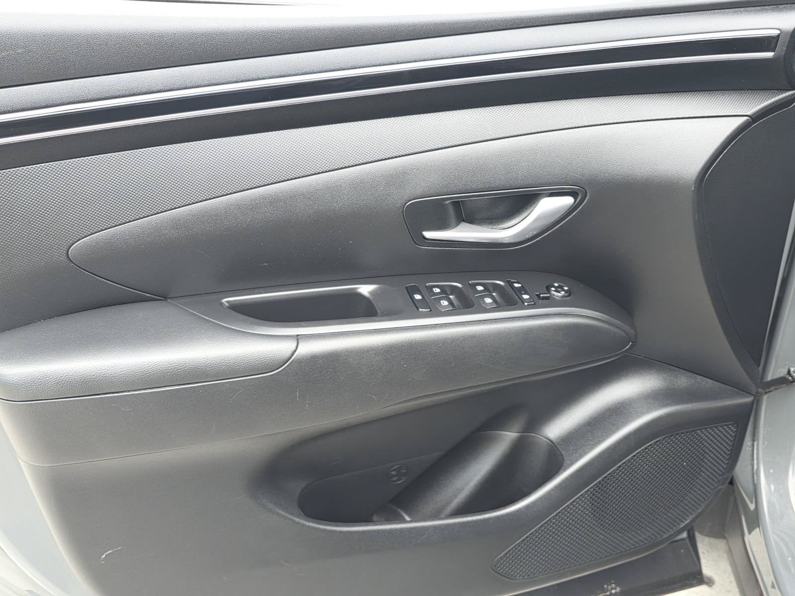 Used 2023 Hyundai Santa Cruz SEL FWD image 15