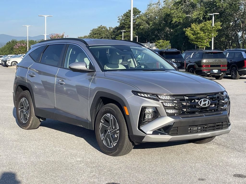 Certified 2025 Hyundai Tucson Blue AWD/4WD image 1