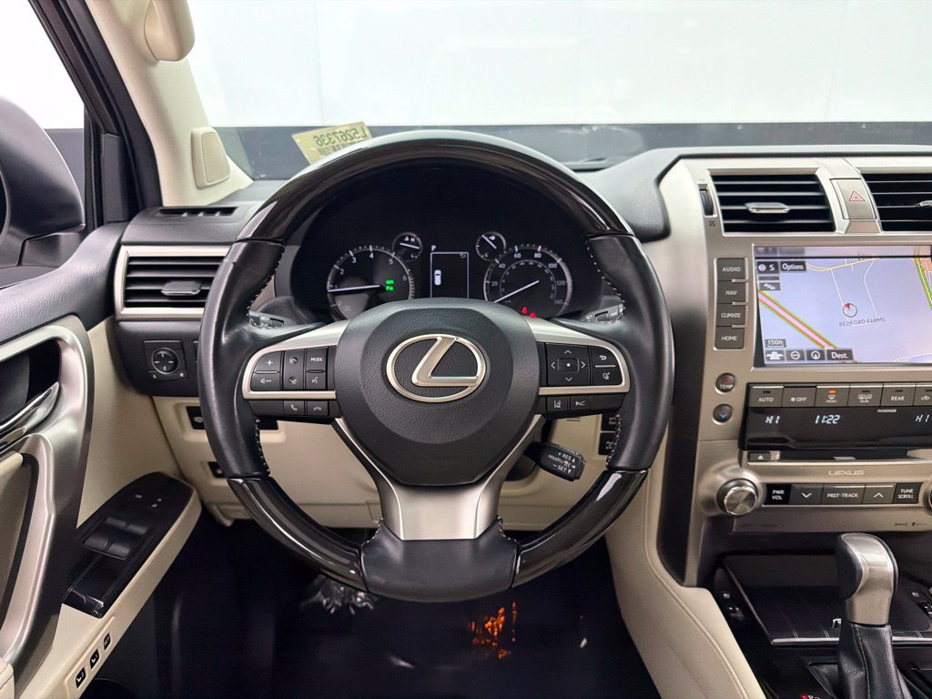 Used 2020 Lexus GX 460 Premium w/ Premium Package AWD/4WD image 8
