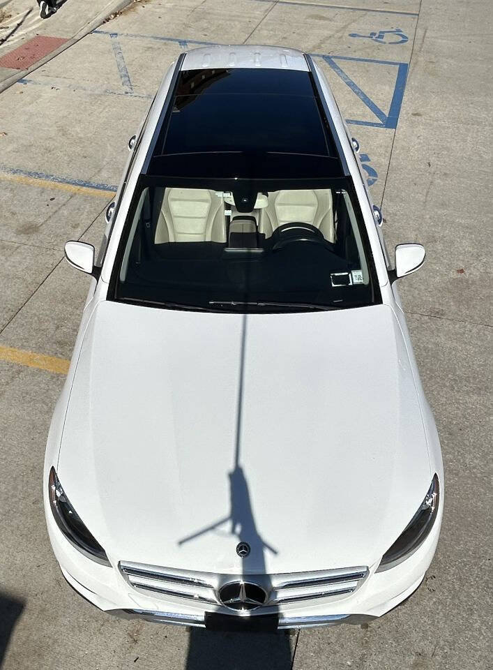 Used 2018 Mercedes-Benz GLC 300 4MATIC image 12