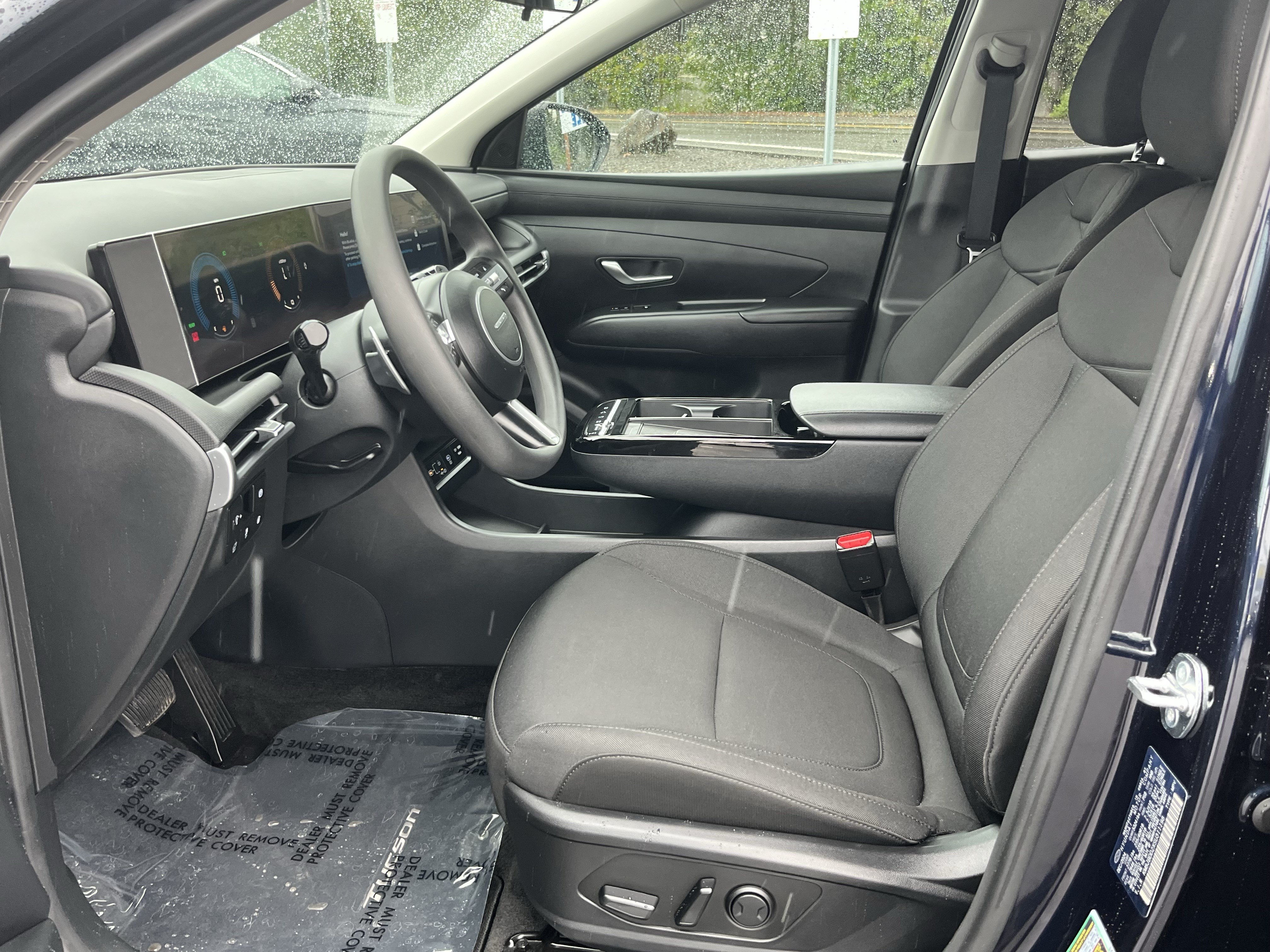 Certified 2025 Hyundai Tucson SEL AWD/4WD image 10