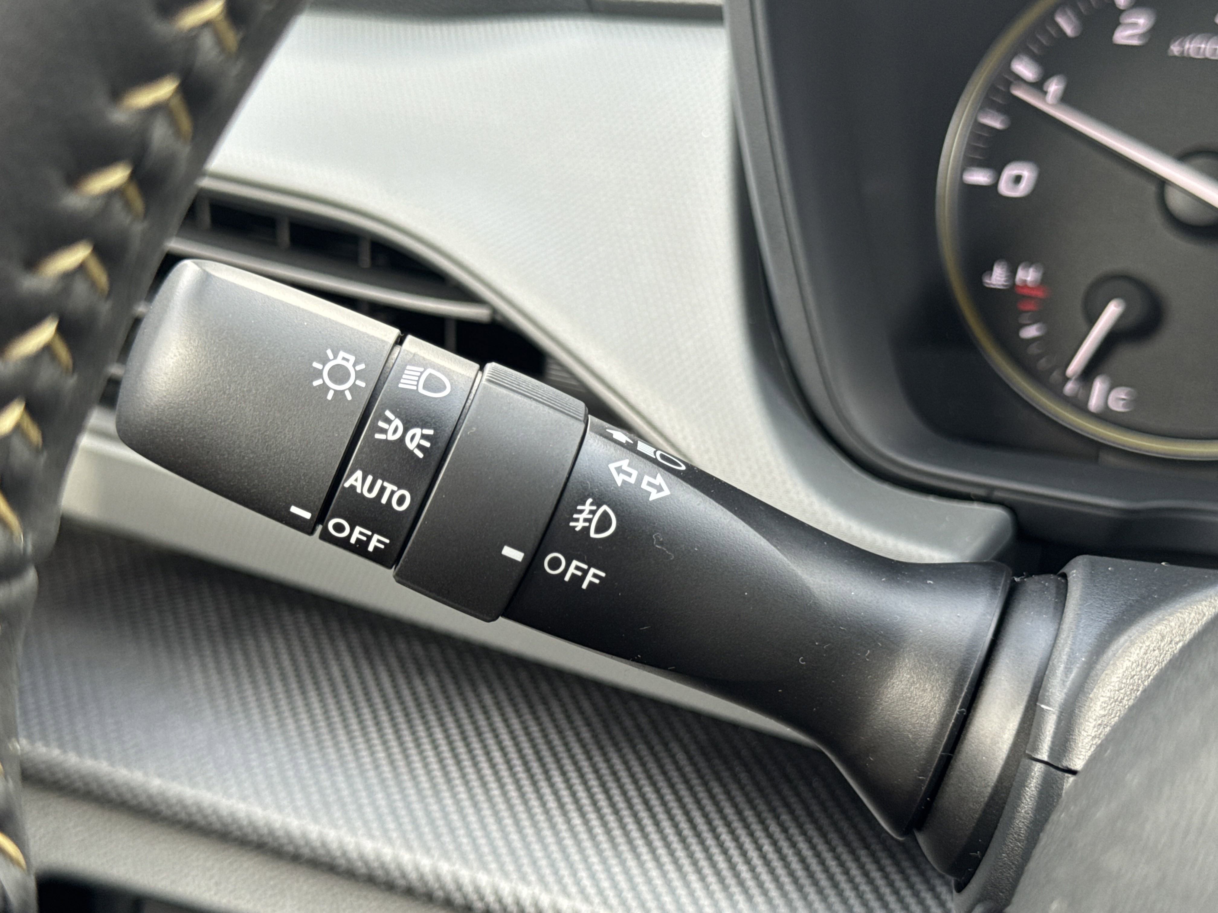 New 2025 Subaru Crosstrek 2.5i Sport w/ Crosstrek Mirror Package image 17