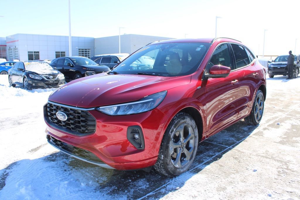 Used 2023 Ford Escape ST-Line Select w/ Tech Pack #2 image 3
