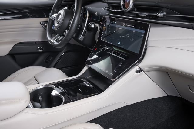 Used 2024 Maserati Grecale GT image 47