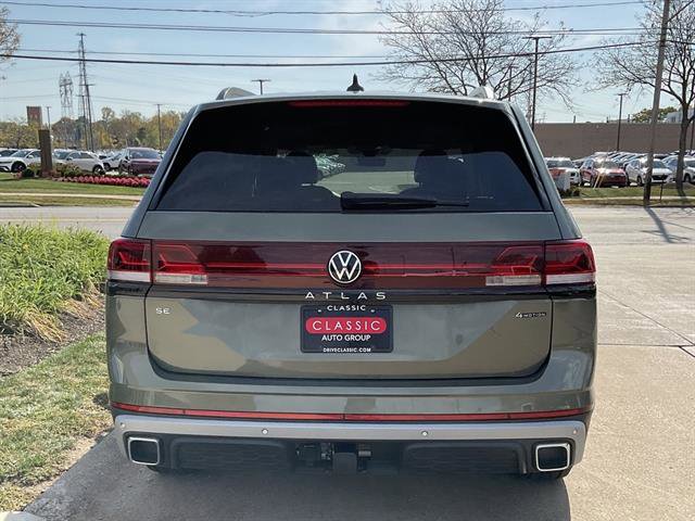 New 2026 Volkswagen Atlas Peak Edition image 4