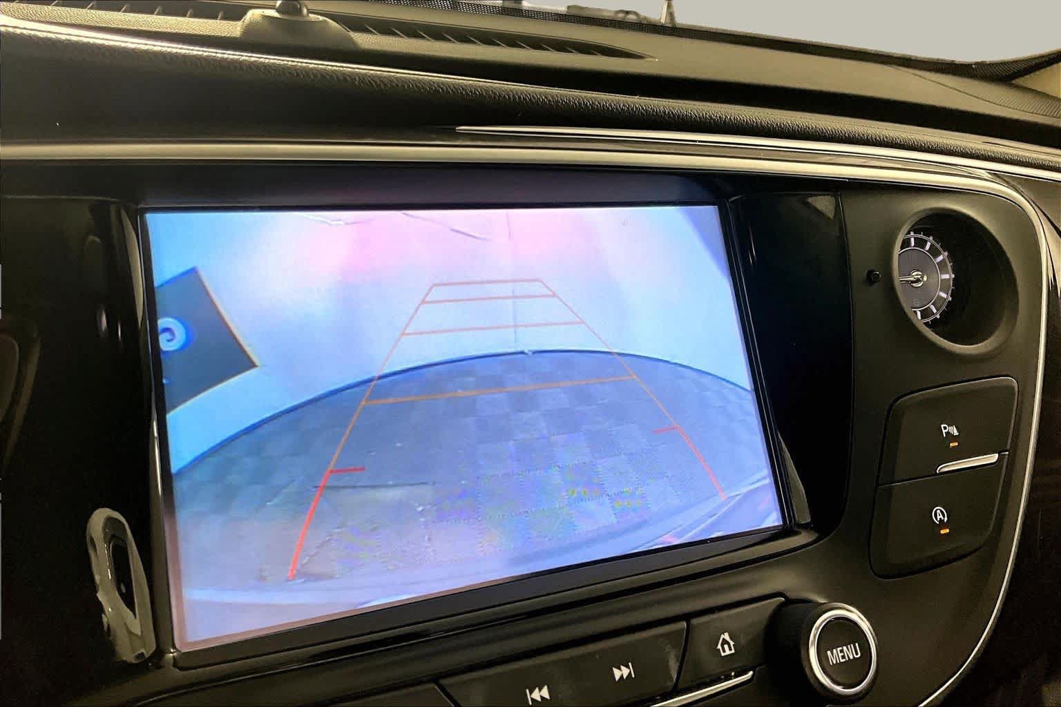 Used 2020 Buick Envision Essence FWD image 24