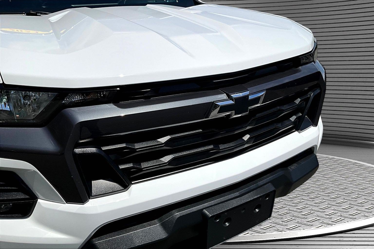 Used 2024 Chevrolet Colorado LT w/ LT Convenience Package II AWD/4WD image 24
