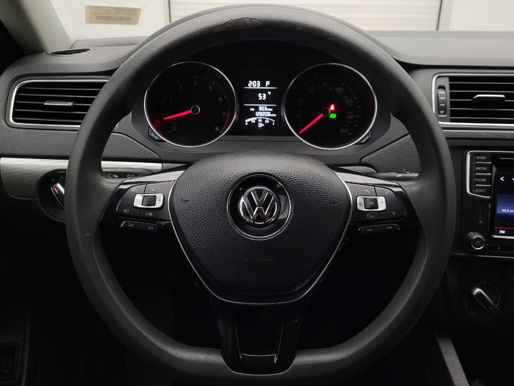 Used 2016 Volkswagen Jetta SE image 22