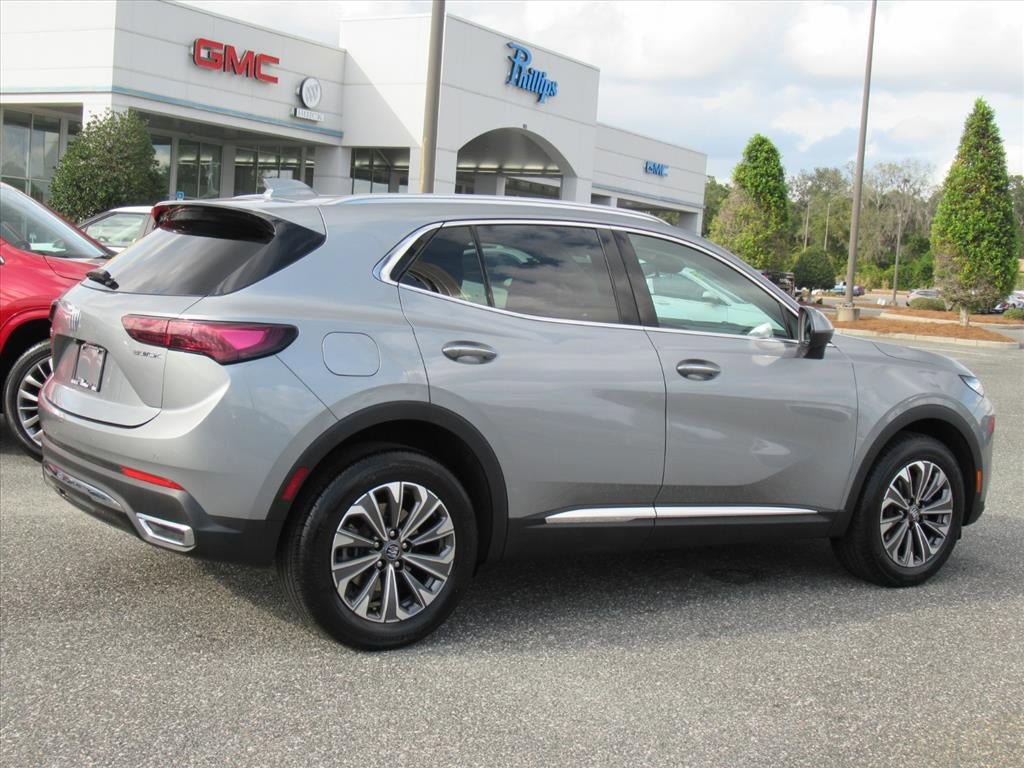 Used 2025 Buick Envision Preferred AWD/4WD image 6