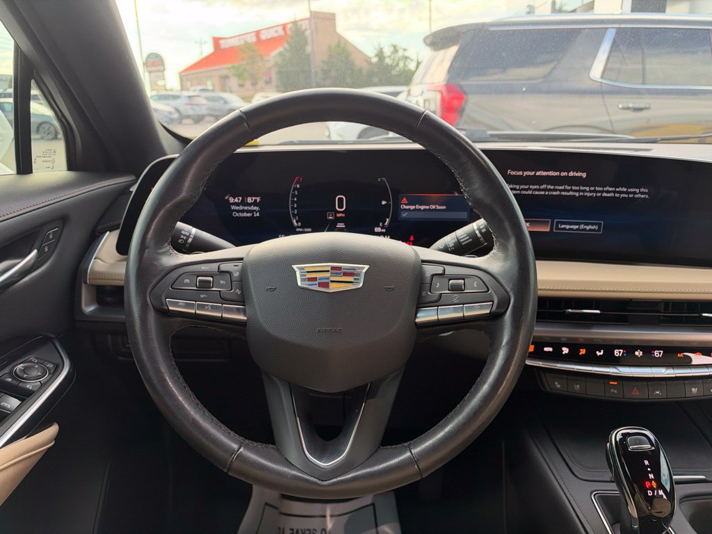 Used 2024 Cadillac XT4 Premium Luxury FWD image 20
