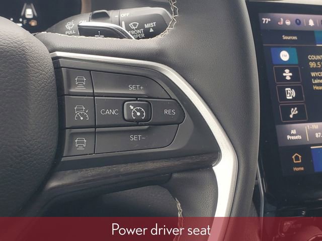 Used 2023 Jeep Grand Cherokee Limited image 26