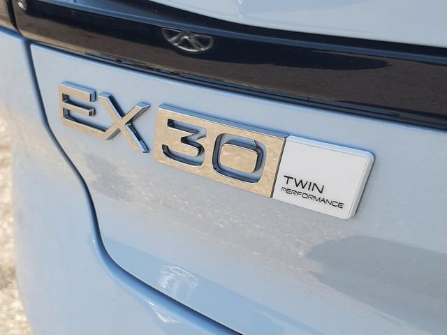 New 2026 Volvo EX30 Ultra w/ Protection Package Premier AWD/4WD image 8