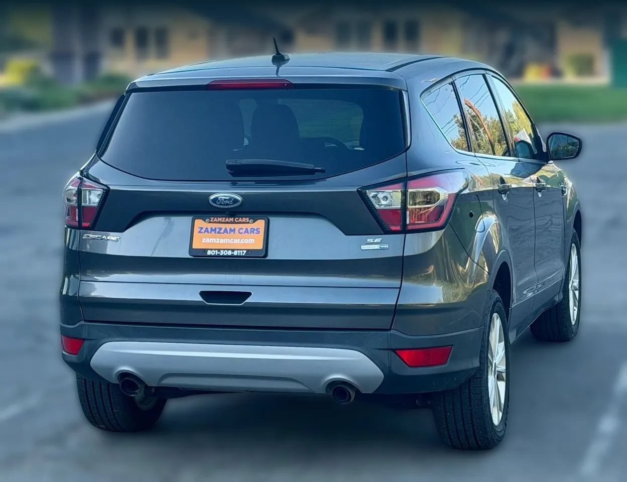Used 2017 Ford Escape SE AWD/4WD image 10