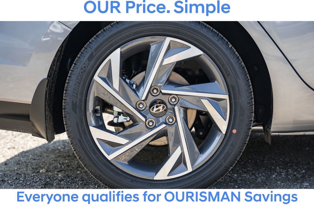 New 2025 Hyundai Elantra Limited image 15