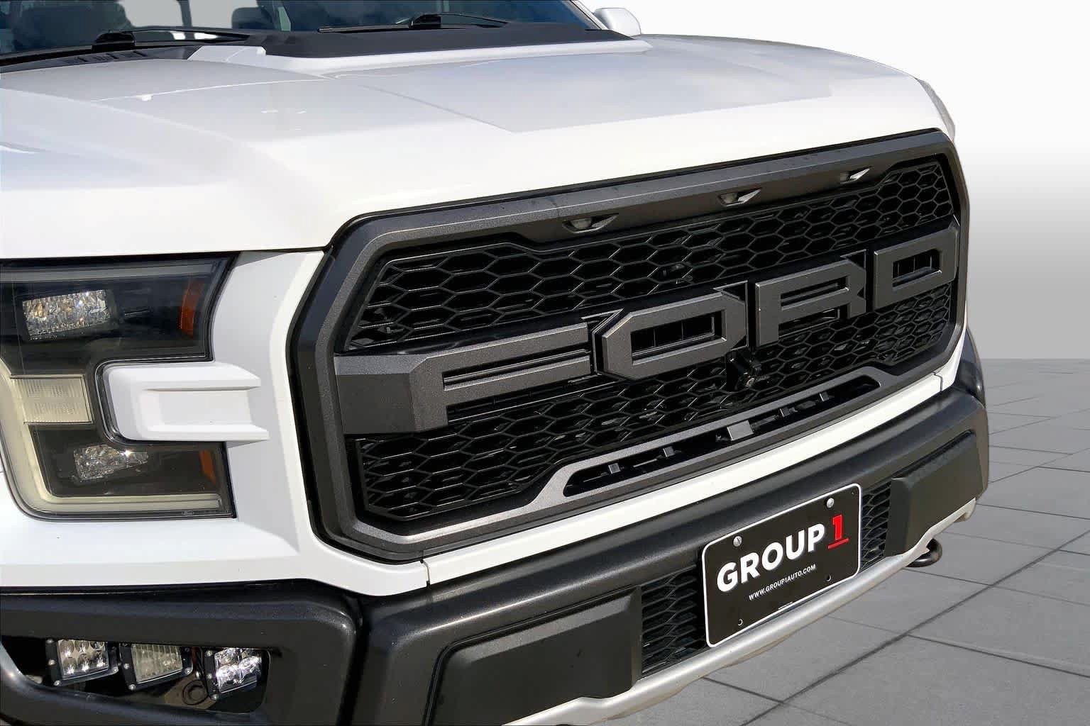 Used 2019 Ford F150 Raptor w/ Equipment Group 802A Luxury AWD/4WD image 30