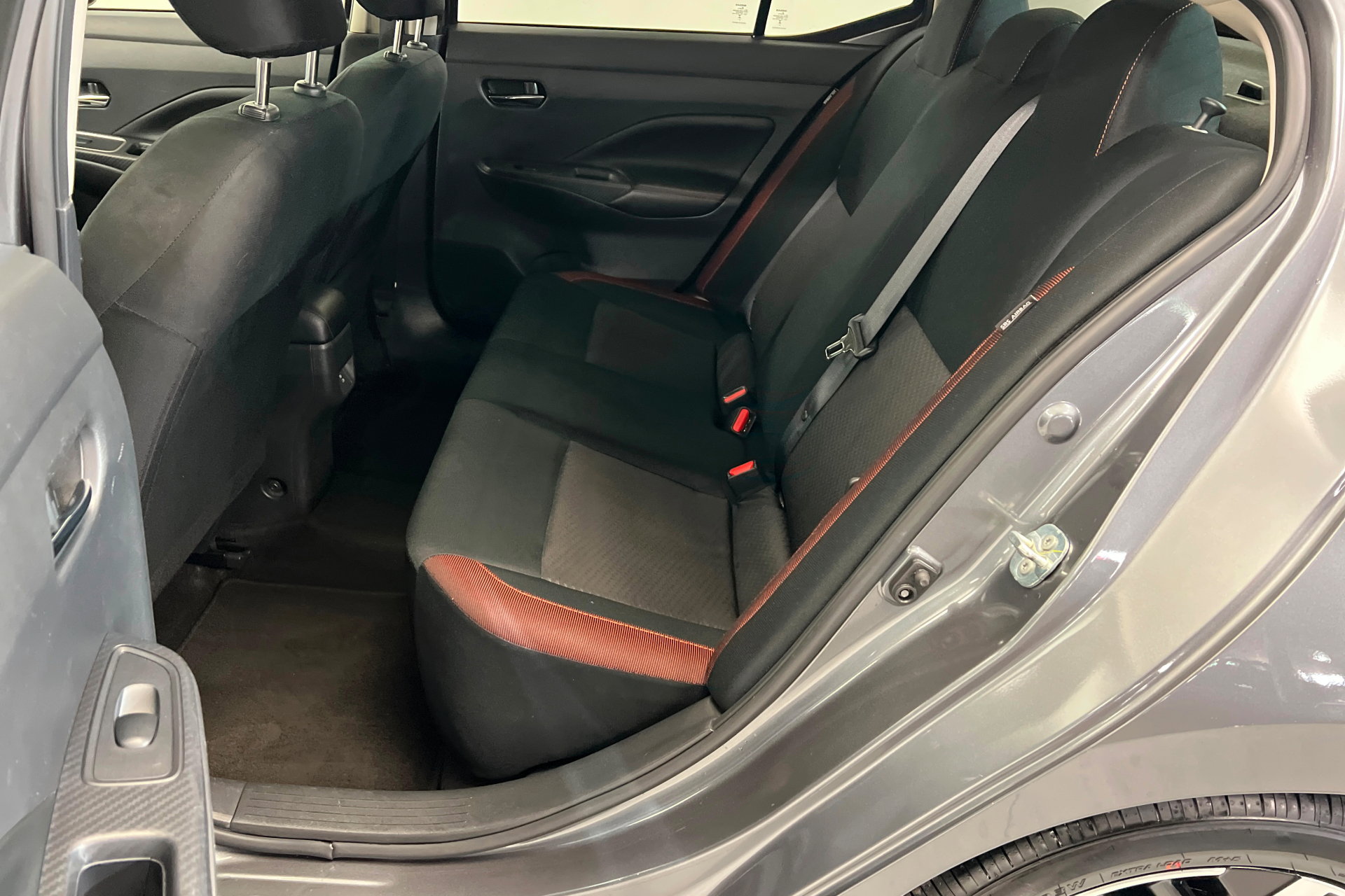 Used 2024 Nissan Versa SR w/ Trunk Package image 22