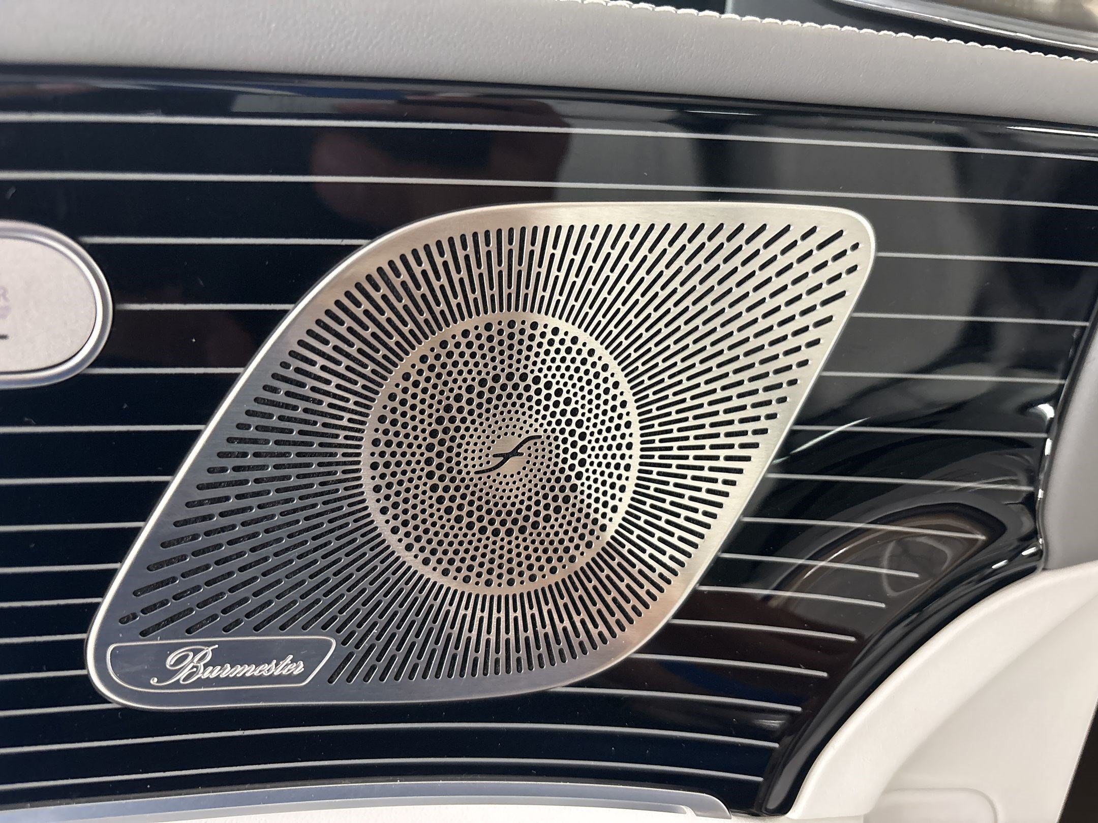 New 2026 Mercedes-Benz Maybach GLS 600 4MATIC image 26
