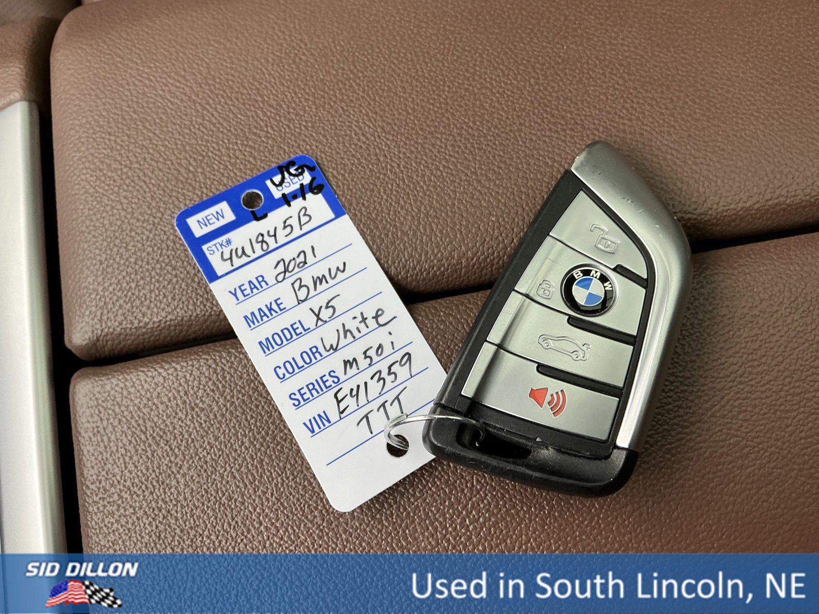 Used 2021 BMW X5 M50i w/ Executive Package image 8