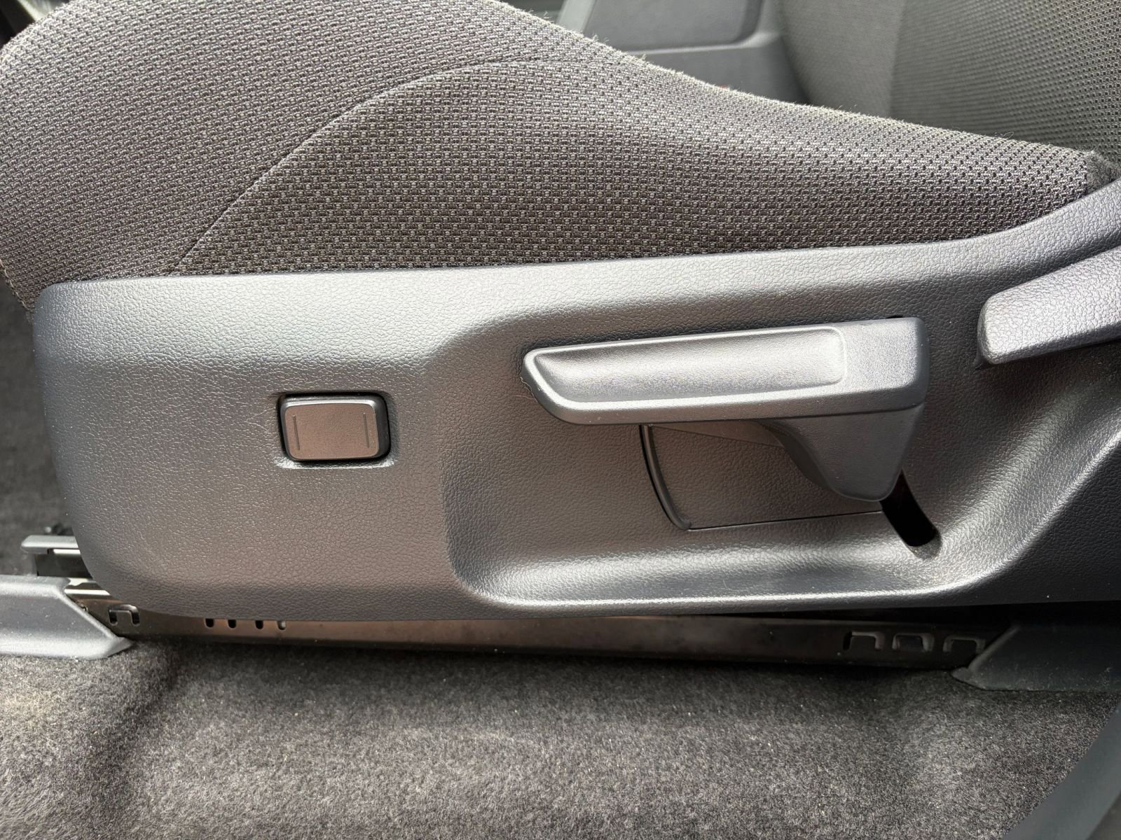 Used 2025 Toyota 4Runner SR5 image 23