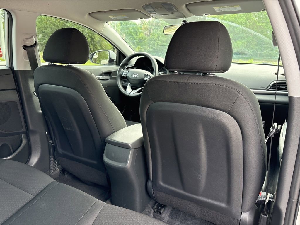 Used 2019 Hyundai Elantra SE w/ Cargo Package image 19