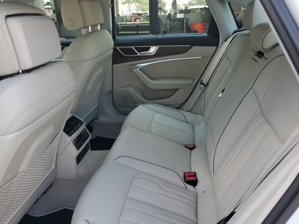 Certified 2025 Audi A6 3.0T Prestige AWD/4WD image 17