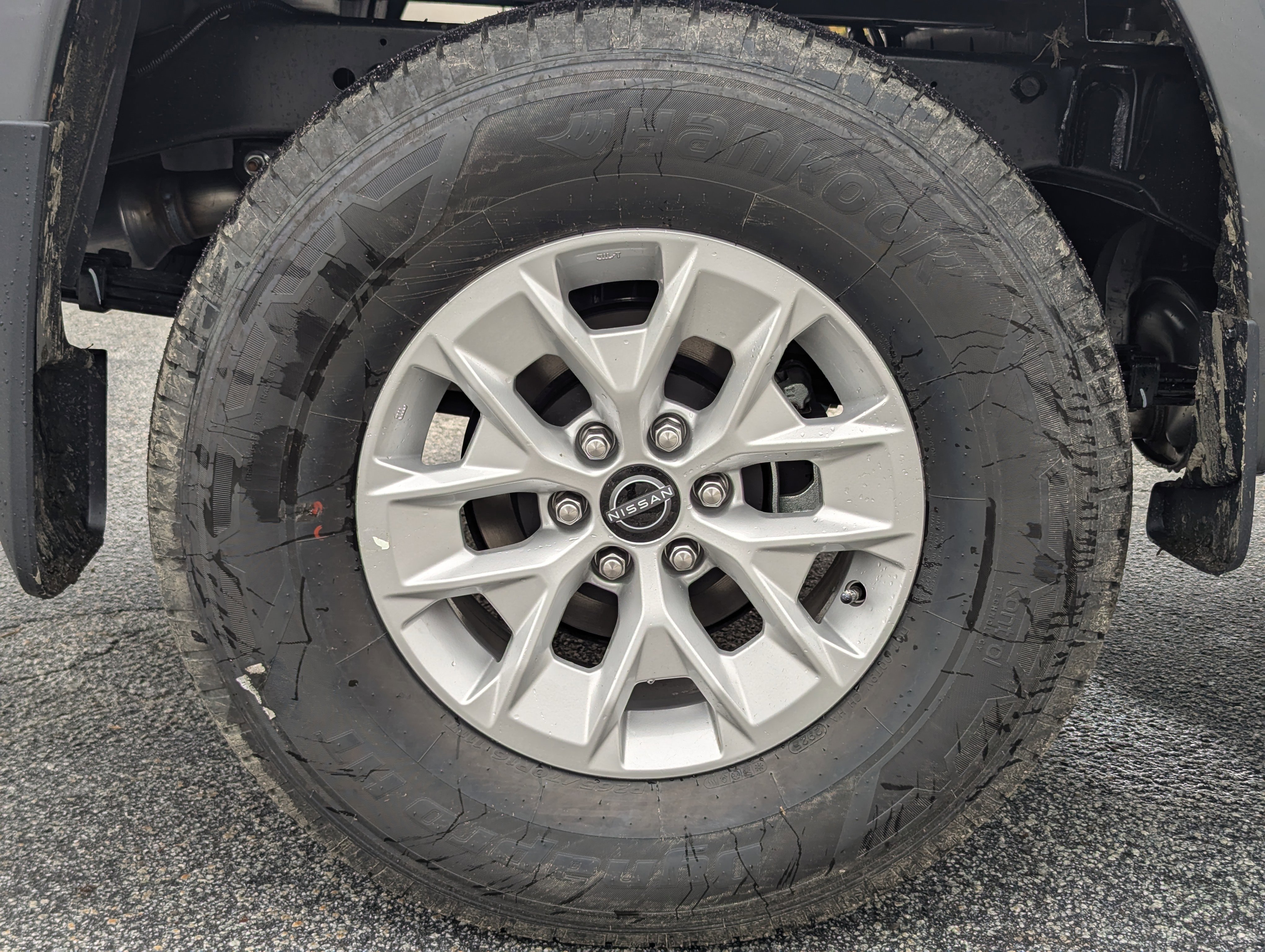 New 2026 Nissan Frontier S image 10