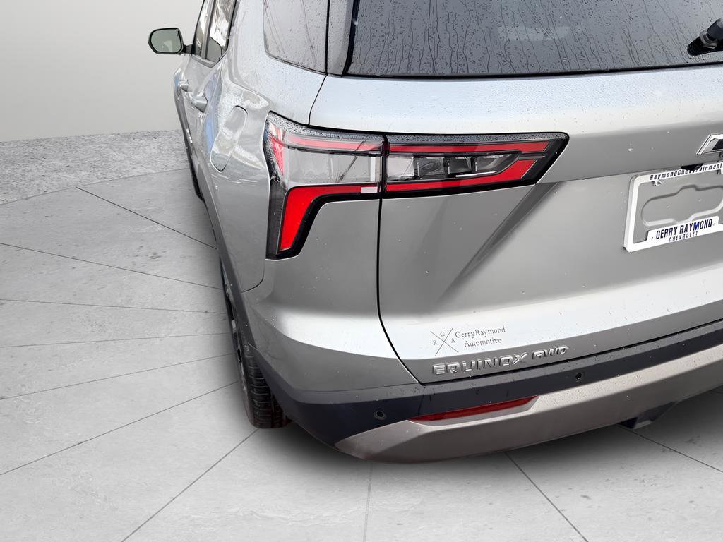 New 2026 Chevrolet Equinox LT w/ Convenience Package II image 8