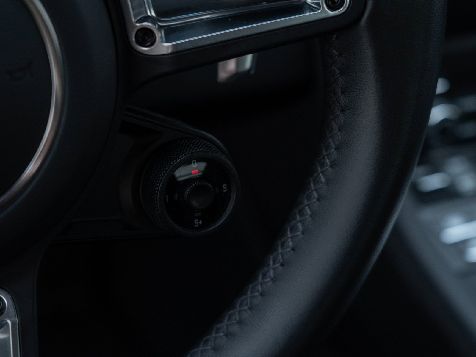 Certified 2025 Porsche 718 Cayman S RWD image 27