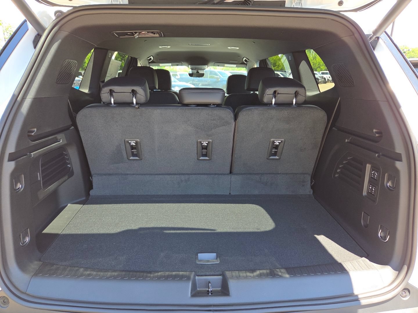 New 2026 Buick Enclave Preferred w/ Power Package AWD/4WD image 25