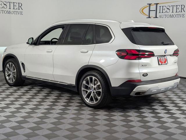 Used 2024 BMW X5 sDrive40i RWD image 5