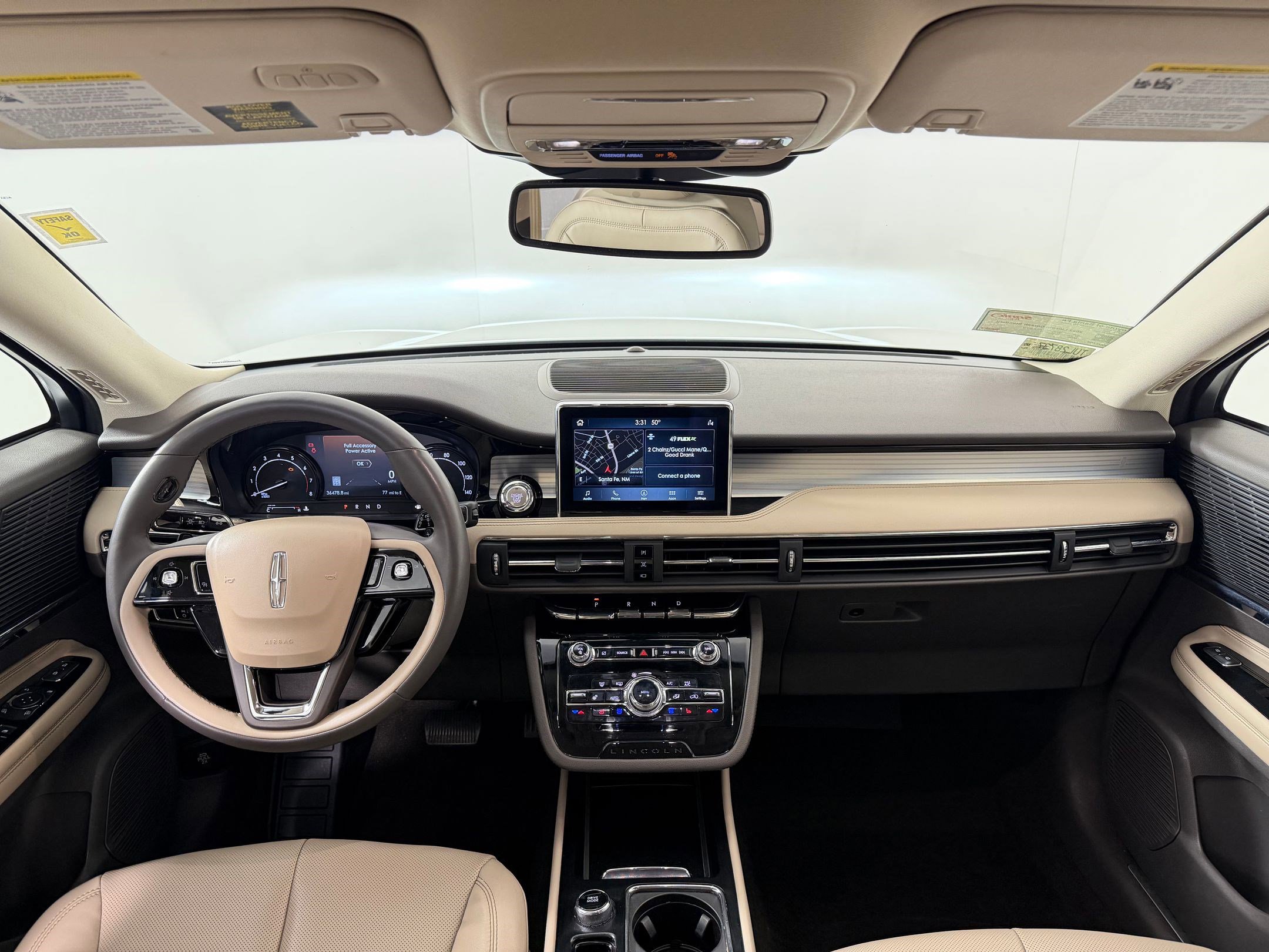 Used 2022 Lincoln Corsair AWD w/ Equipment Group 101A image 14