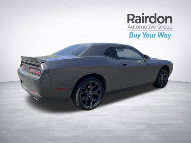 Used 2020 Dodge Challenger SXT w/ Blacktop Package RWD image 7
