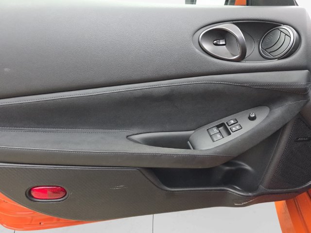 Used 2024 Nissan Z Performance w/ Heritage Edition RWD image 26