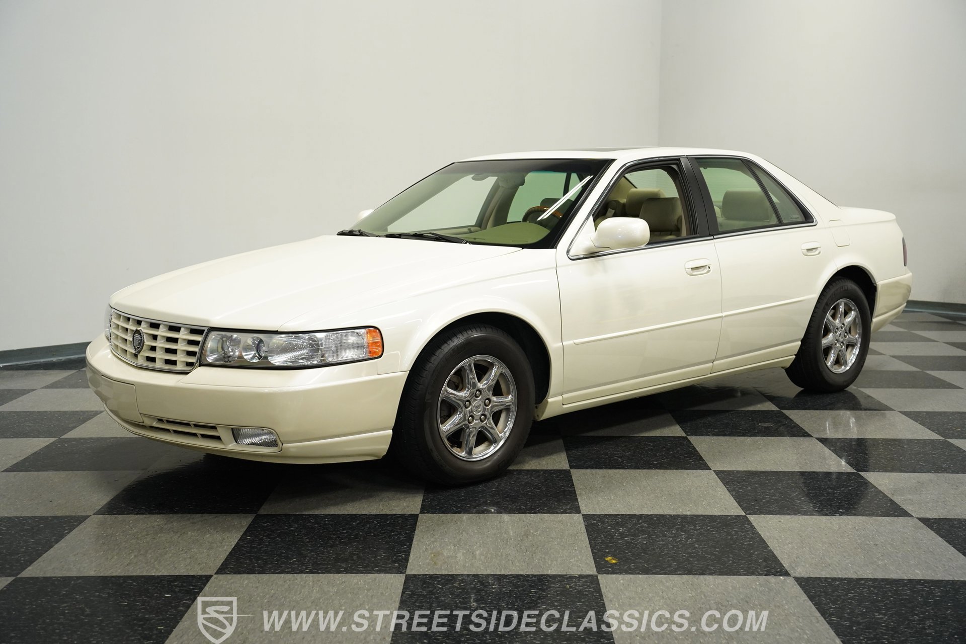 Used 1998 Cadillac Seville STS w/ Heated Seats Pkg image 5