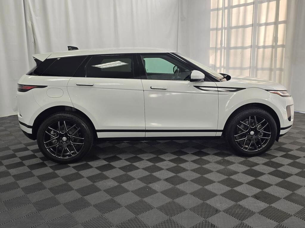Used 2023 Land Rover Range Rover Evoque S image 7