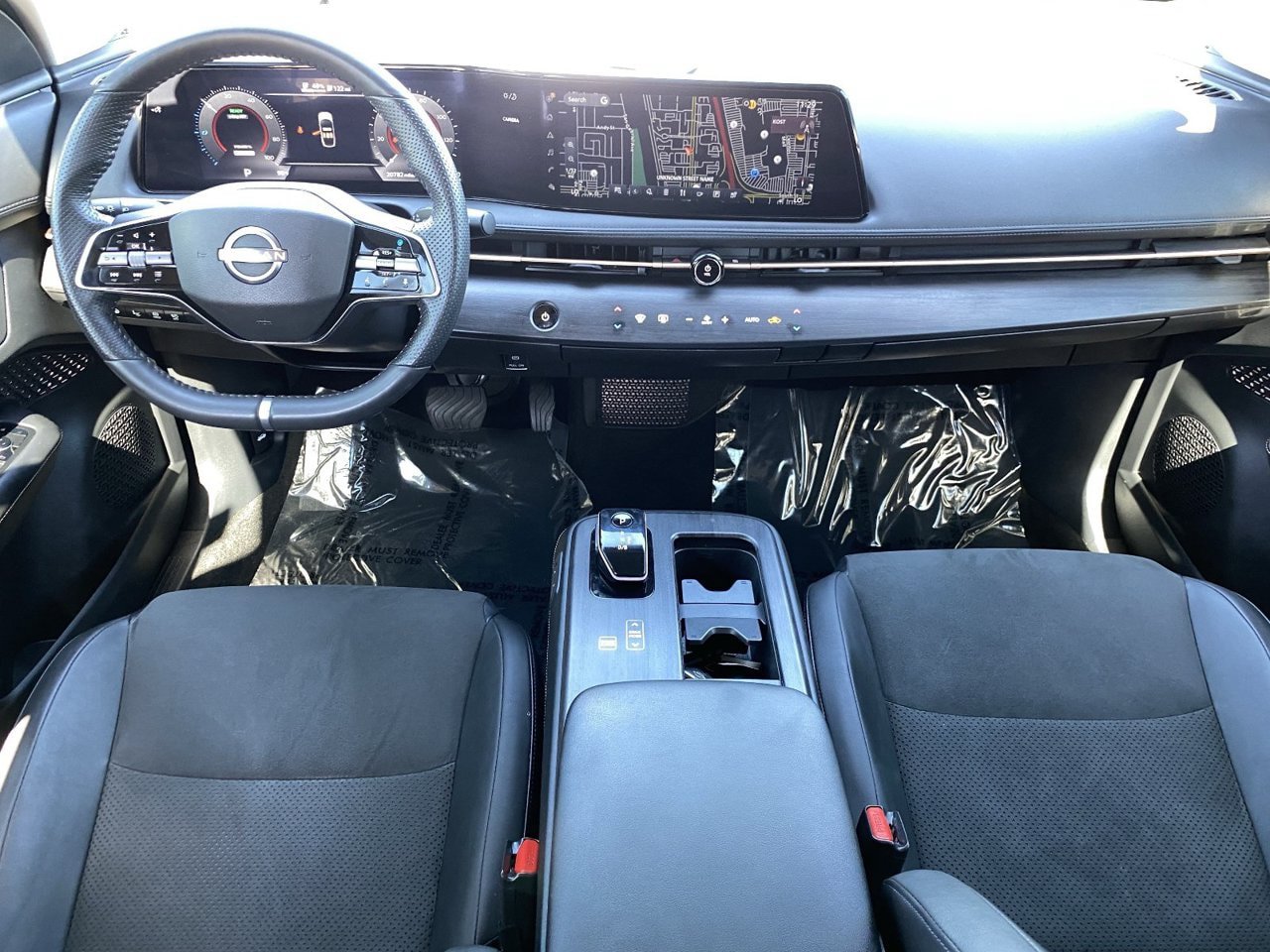 Certified 2024 Nissan Ariya FWD image 17