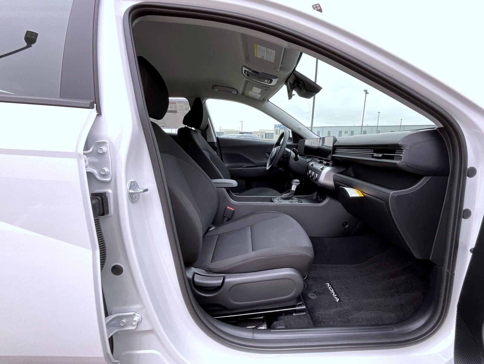 New 2026 Hyundai Kona SE AWD/4WD image 16