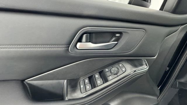 New 2026 Nissan Rogue SV AWD/4WD image 20
