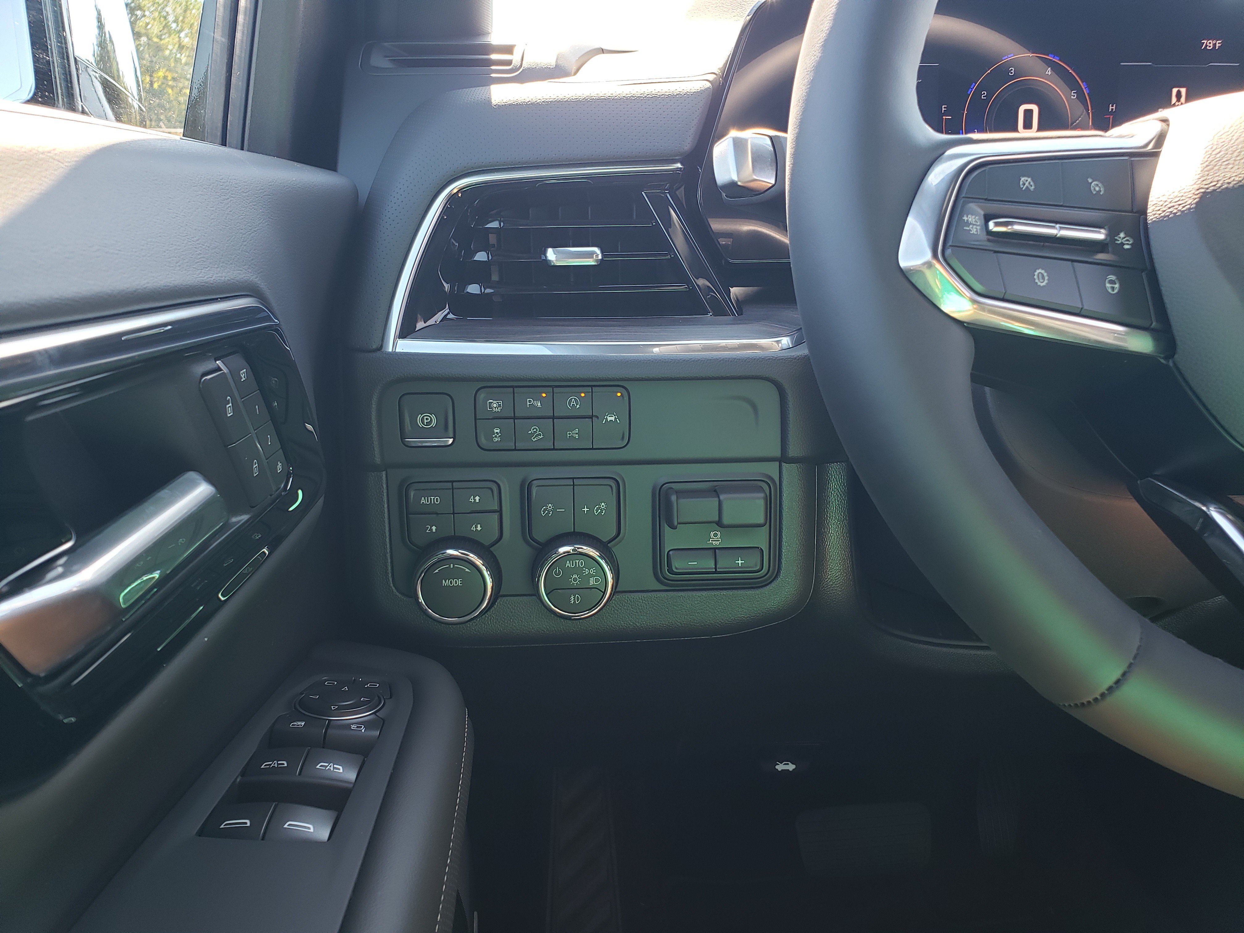 New 2027 Chevrolet Tahoe Premier w/ Advanced Technology Package AWD/4WD image 16