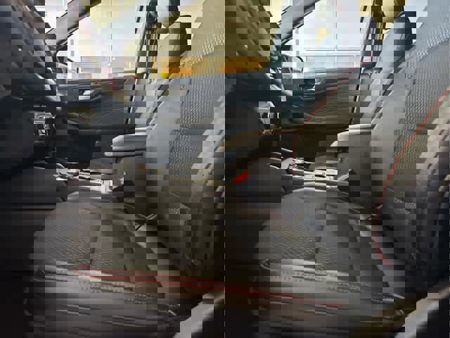 New 2025 Ford Escape ST-Line w/ Cold Weather Package image 17