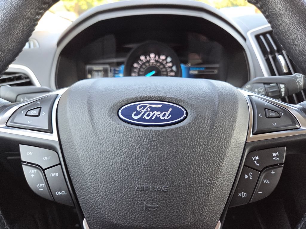 Used 2023 Ford Edge SEL w/ Convenience Package AWD/4WD image 35