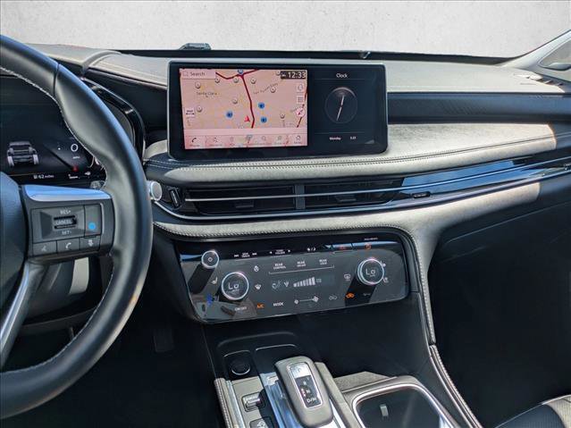 Used 2022 INFINITI QX60 Sensory w/ Vision Package image 14