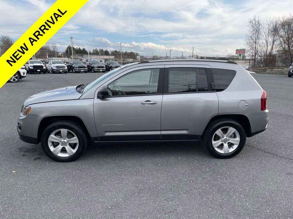 Used 2016 Jeep Compass Sport w/ Power Value Group image 6