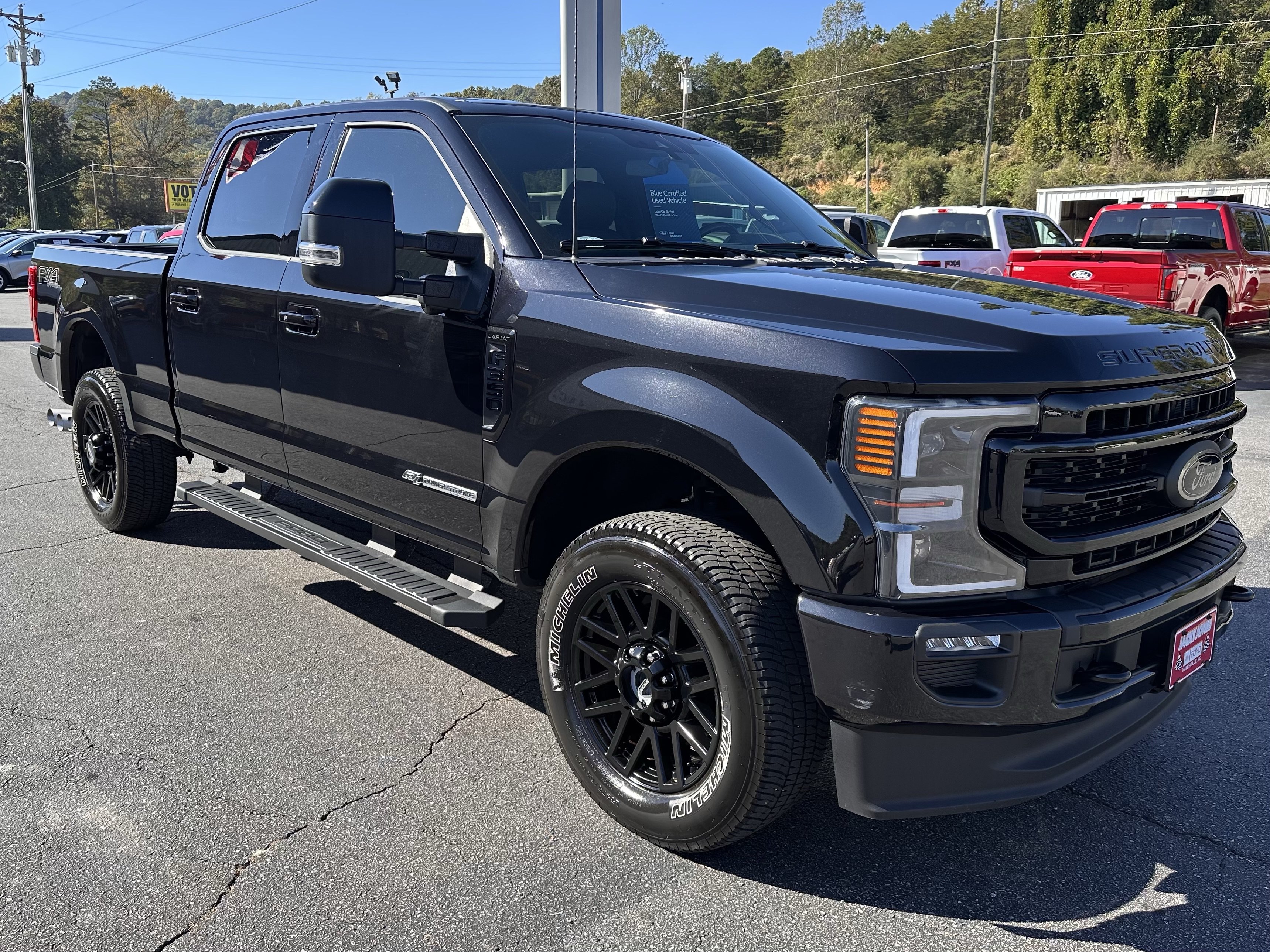 Certified 2022 Ford F350 Lariat w/ Lariat Ultimate Package AWD/4WD image 4