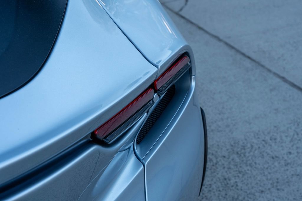 Certified 2025 Ferrari Purosangue image 14