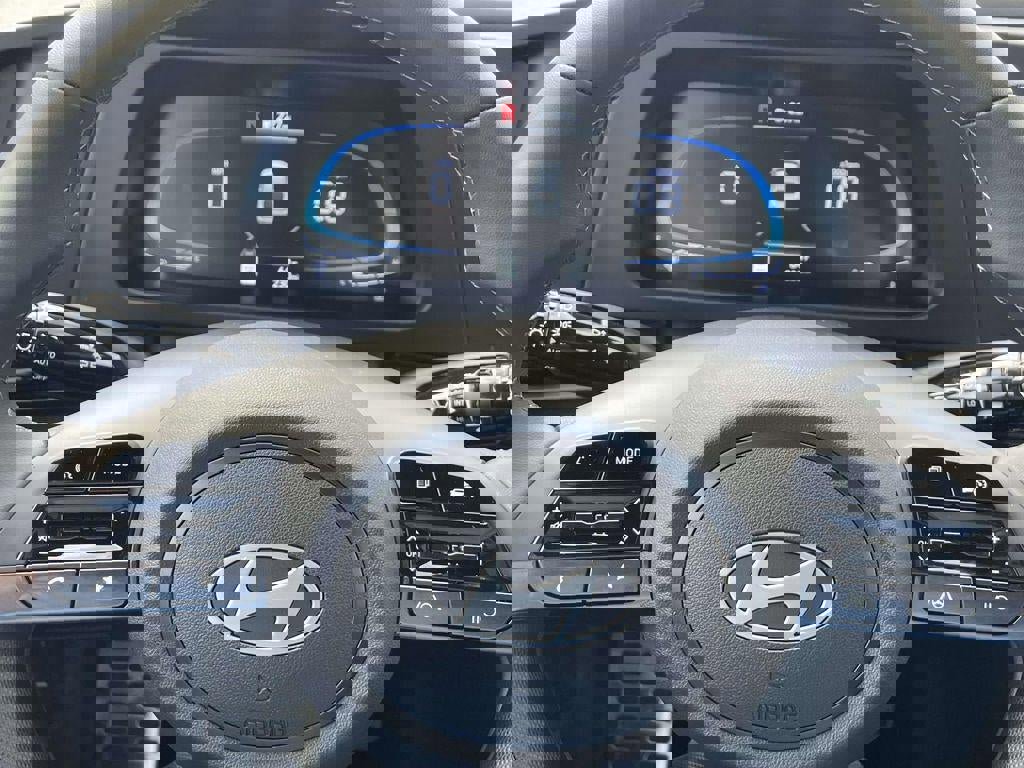 New 2026 Hyundai Elantra Sport image 36